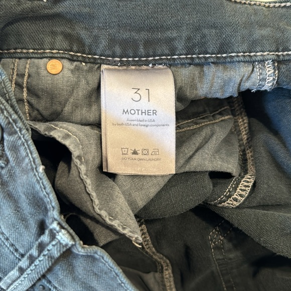 Mother Denim “Rascal” High Rise Ankle Fray - Picture 9 of 10